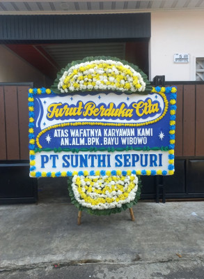 Papan Bunga Duka di Bunut Hilir